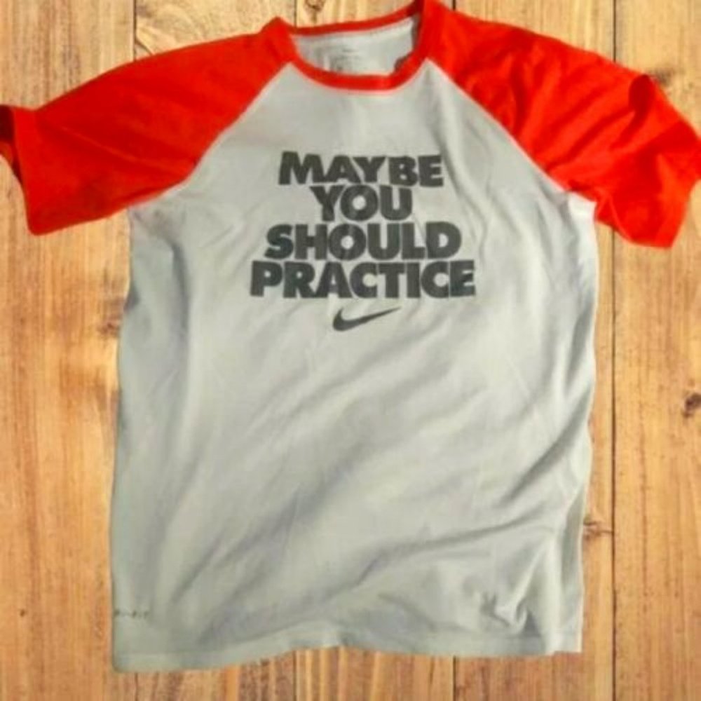 Kids Nike Shirt sz L